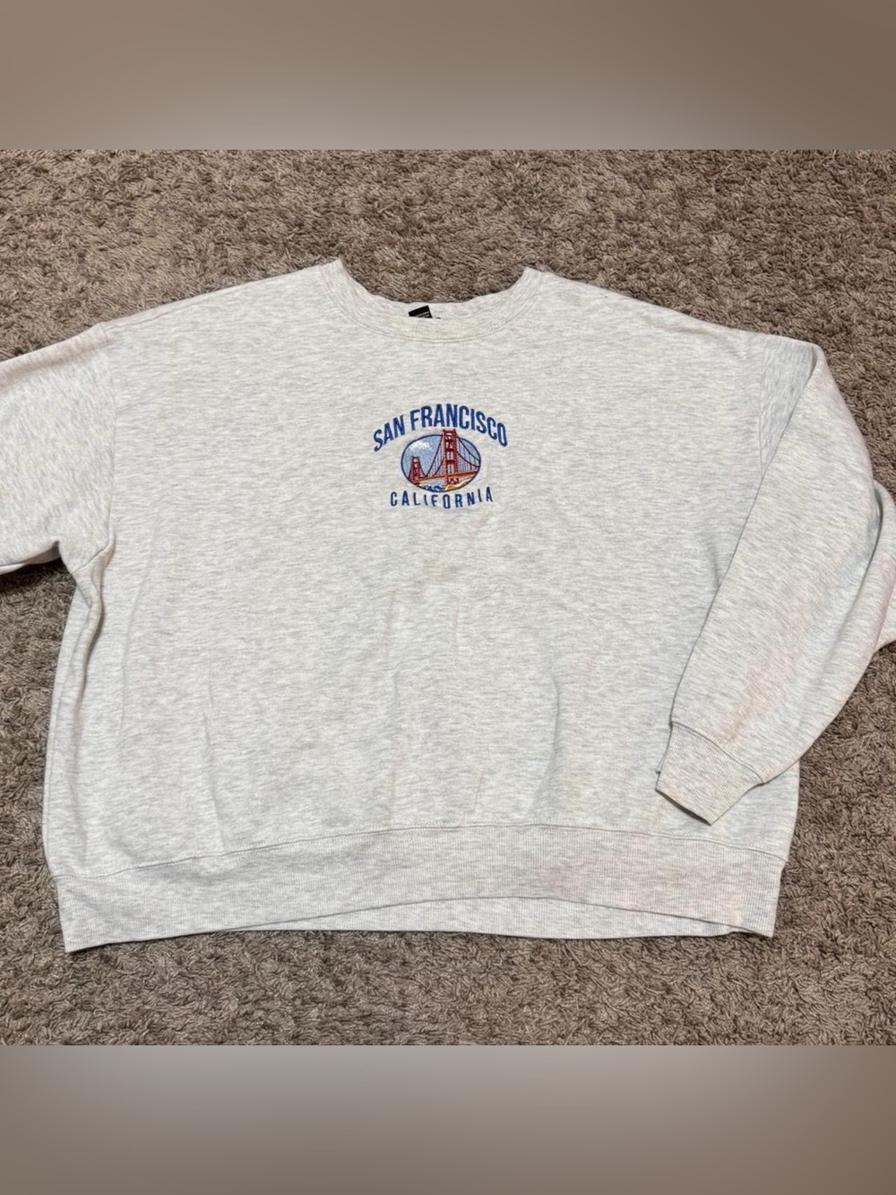 Forever 21 San Francisco California Crewneck Sweatshirt